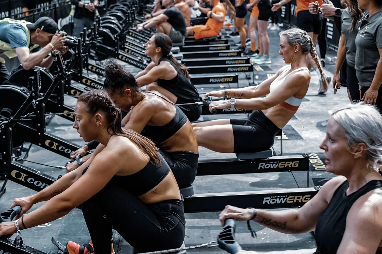 O que é Hyrox e como esse treino é diferente do CrossFit?
